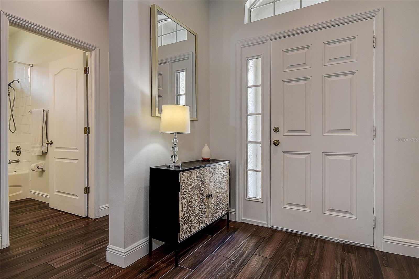16730 Fairbolt Way Property Photo 4