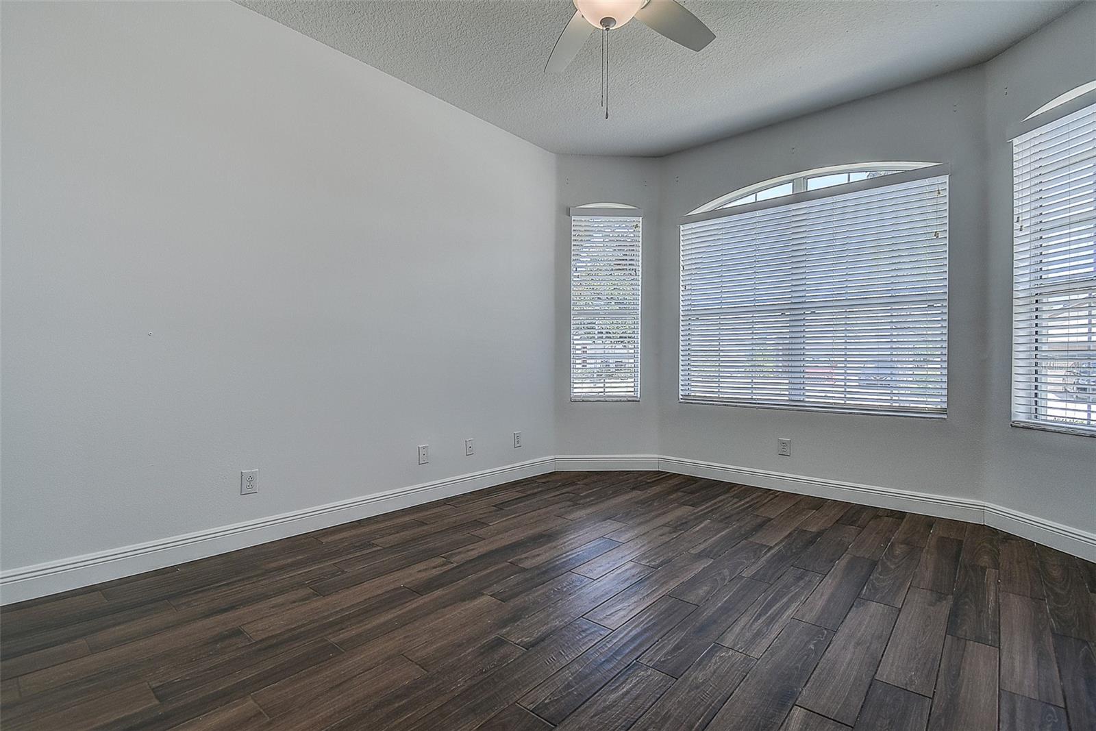 16730 Fairbolt Way Property Photo 7