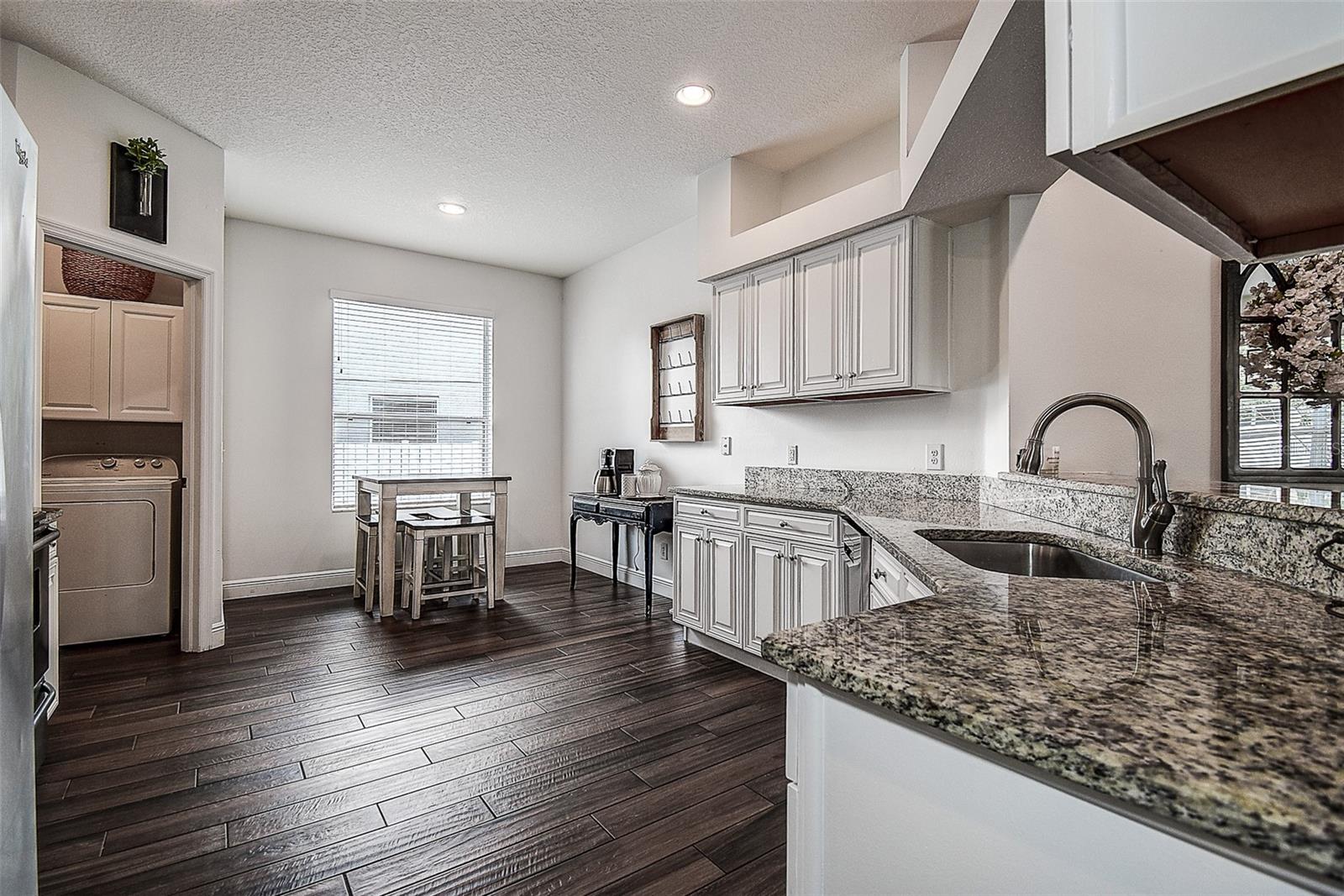 16730 Fairbolt Way Property Photo 29
