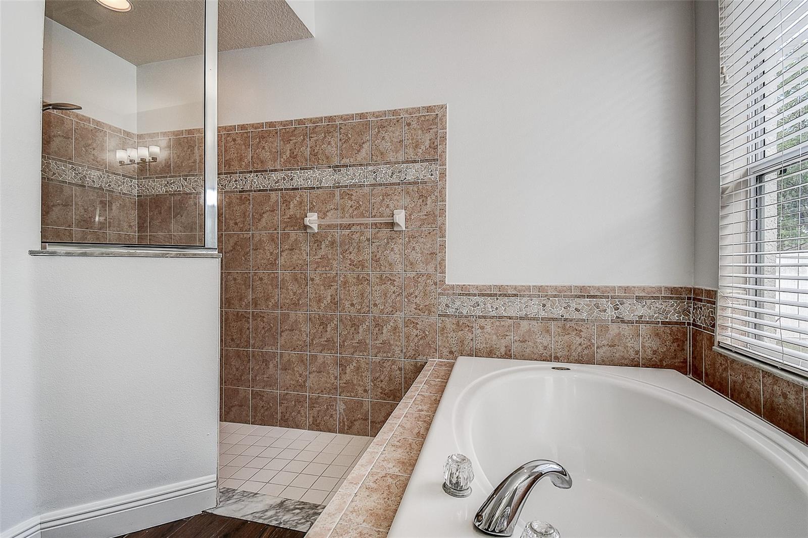 16730 Fairbolt Way Property Photo 37
