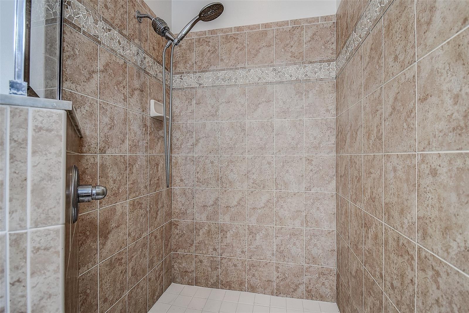 16730 Fairbolt Way Property Photo 38