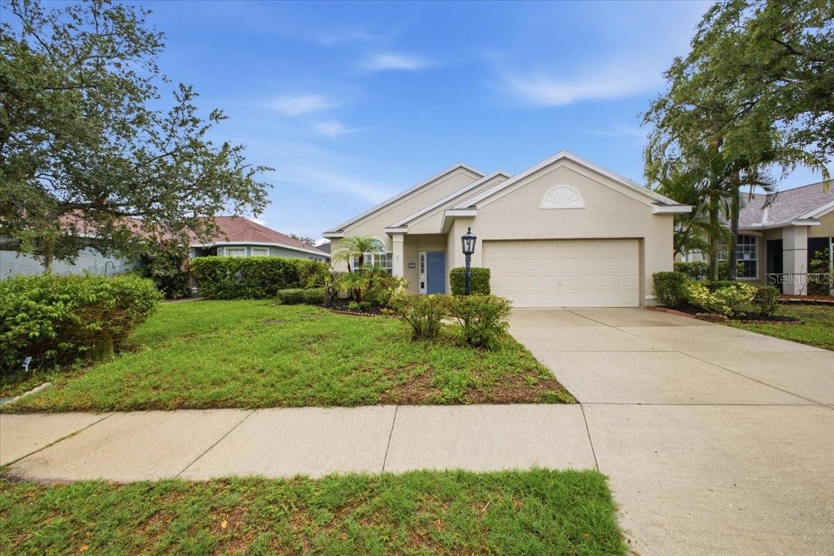 819 Springwood Cir Property Photo 1