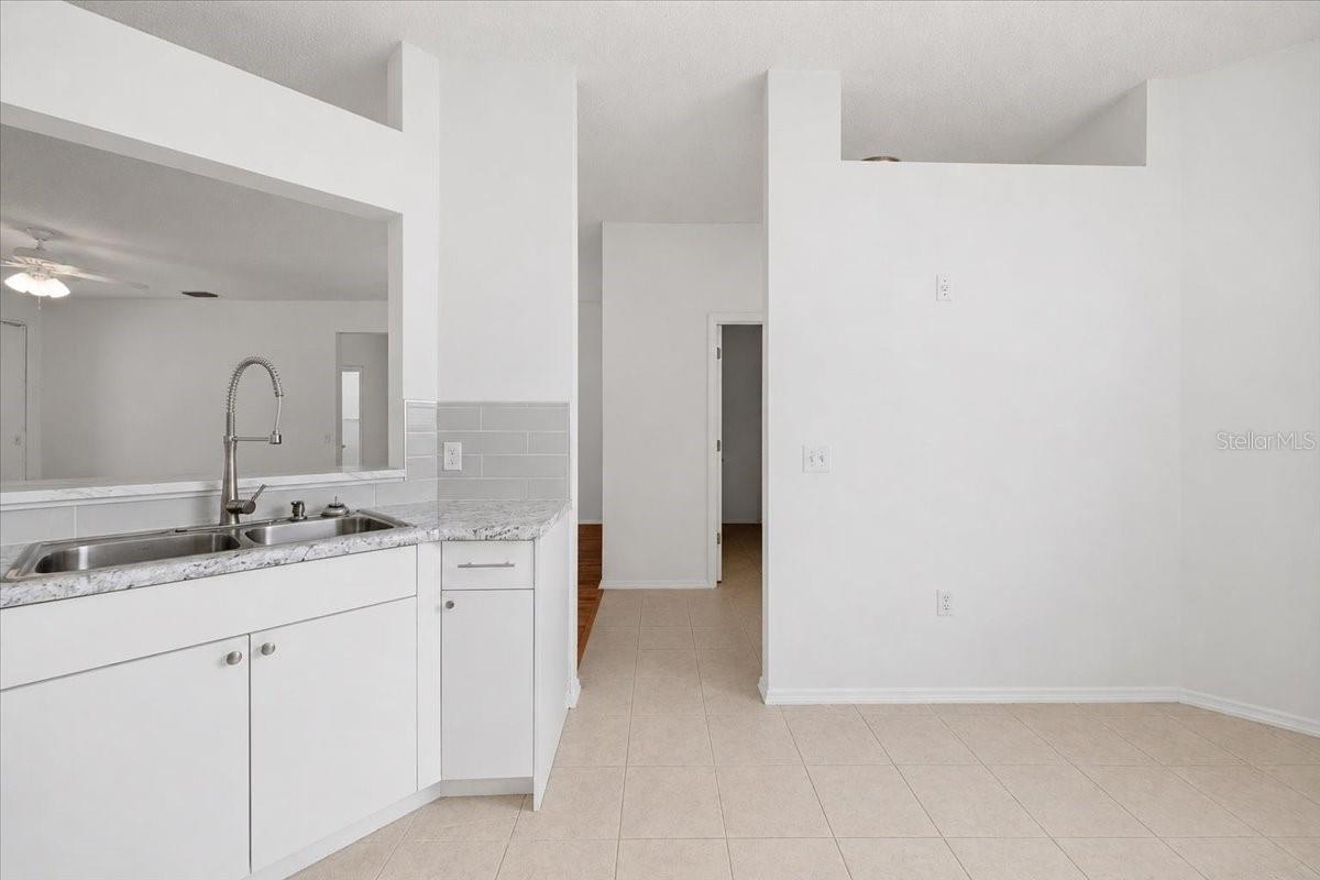 819 Springwood Cir Property Photo 24