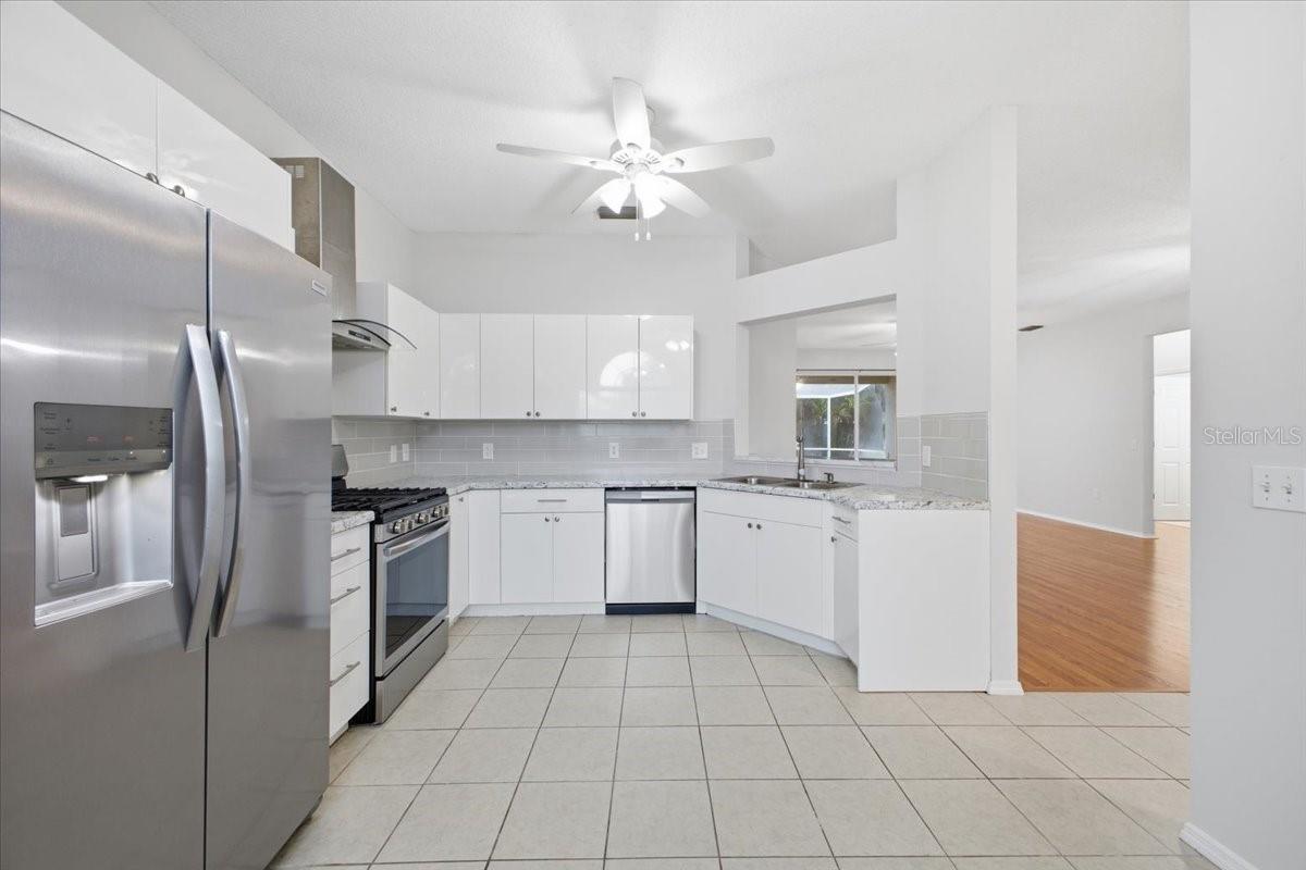 819 Springwood Cir Property Photo 27