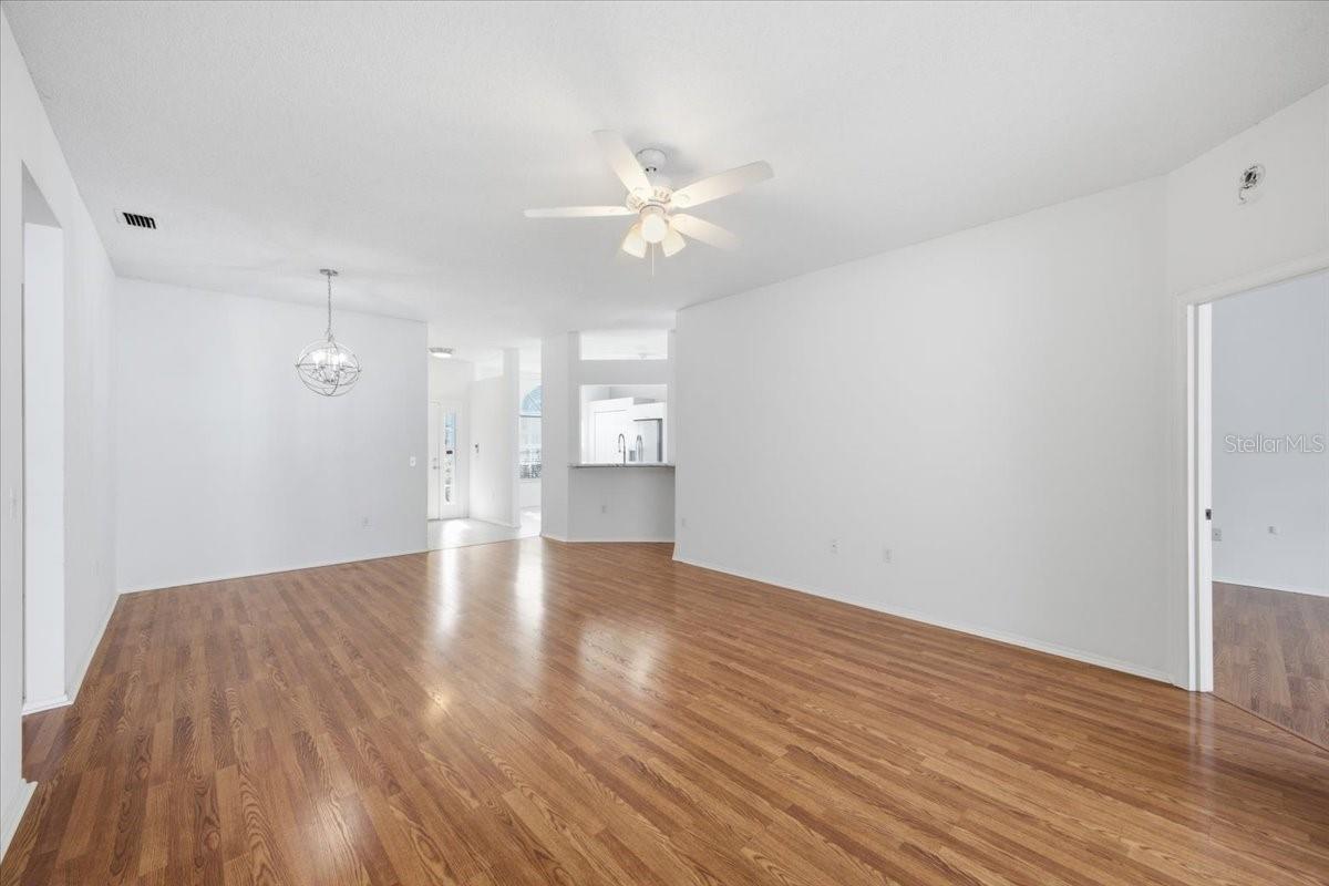 819 Springwood Cir Property Photo 33