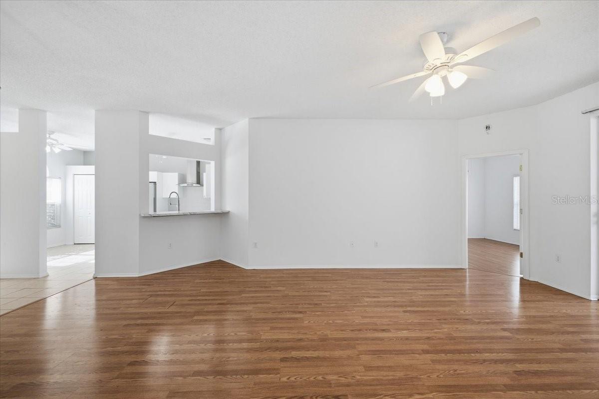 819 Springwood Cir Property Photo 34