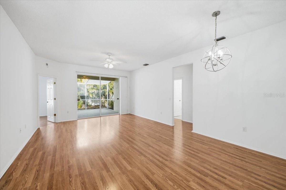 819 Springwood Cir Property Photo 36