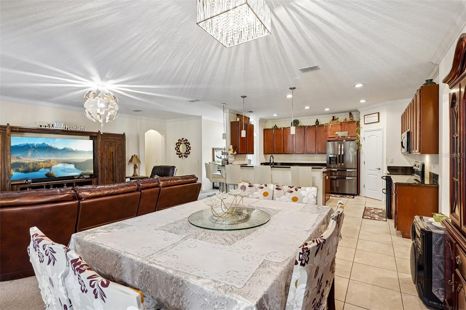 17407 Bella Nova Dr Property Photo 9