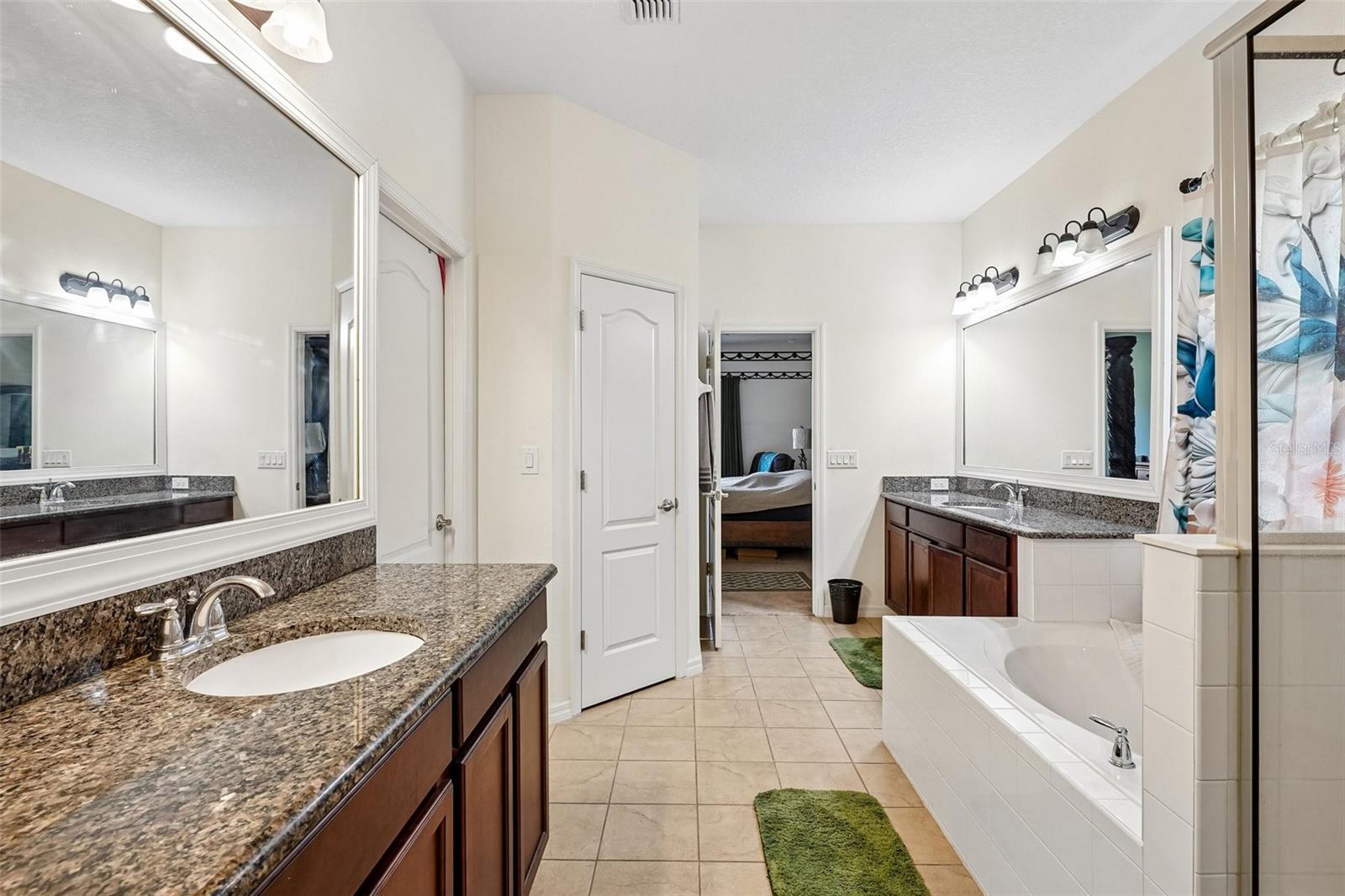17407 Bella Nova Dr Property Photo 16