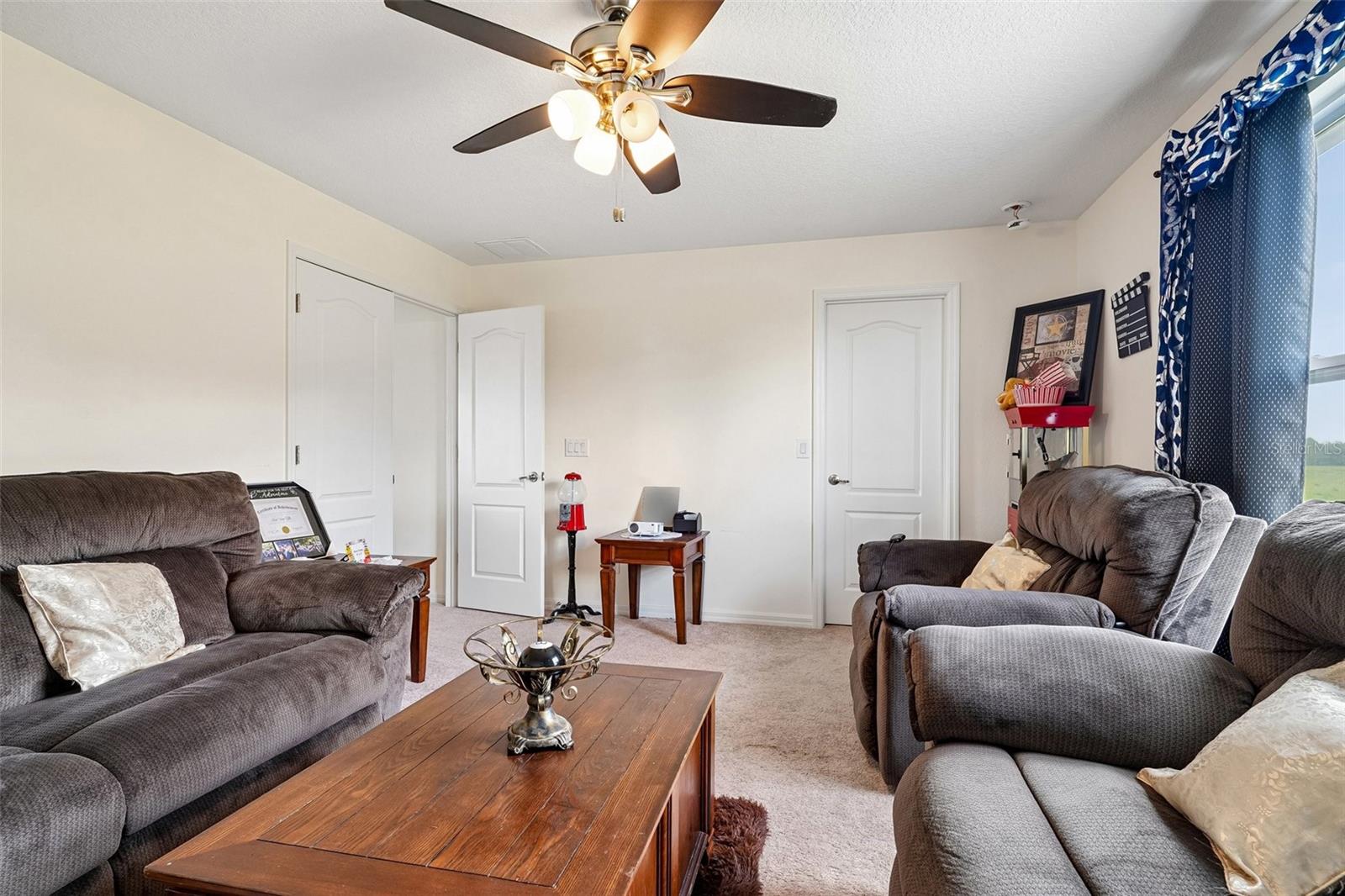 17407 Bella Nova Dr Property Photo 23
