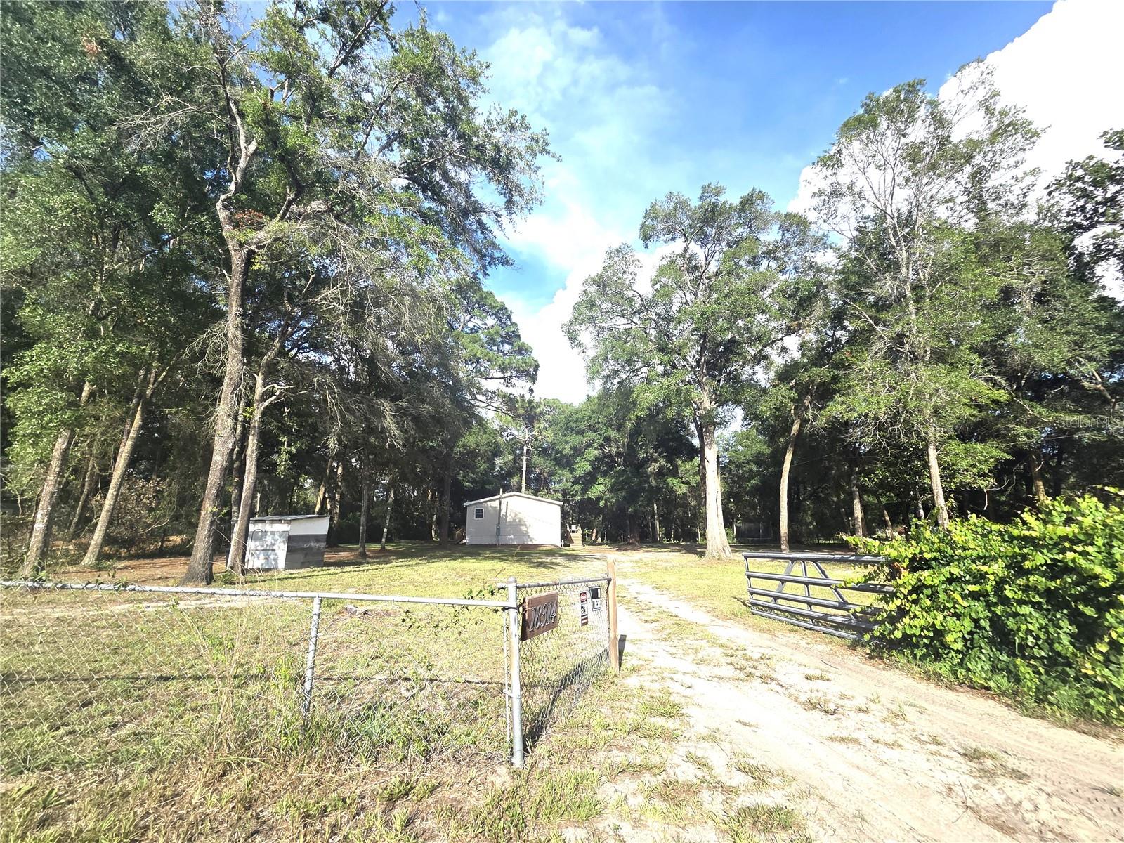 18314 Deason Dr Property Photo 27
