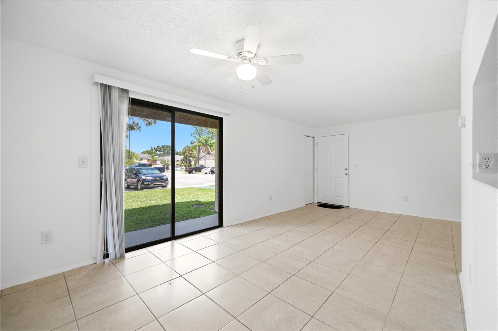 123 Loblolly Ct #b Property Photo 11