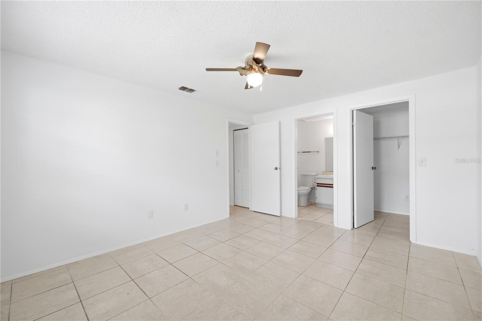123 Loblolly Ct #b Property Photo 22