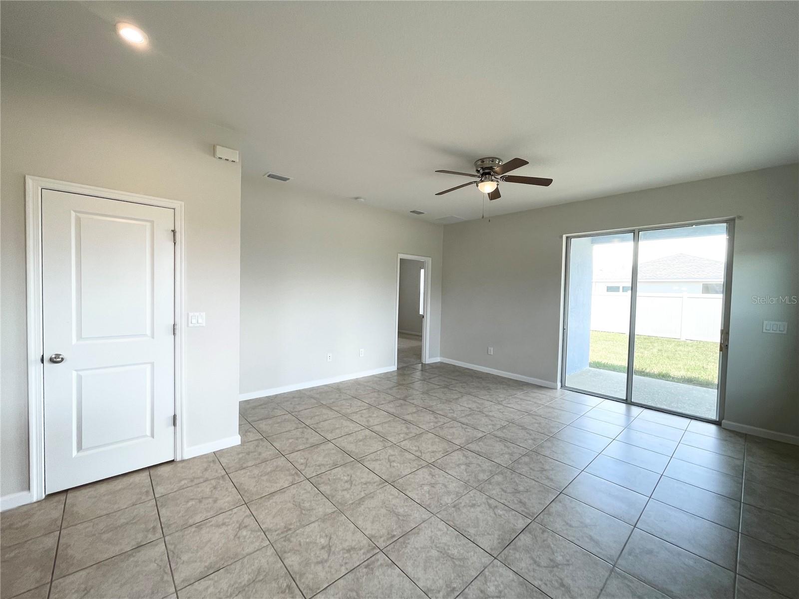 10668 Old Sycamore Loop Property Photo 11