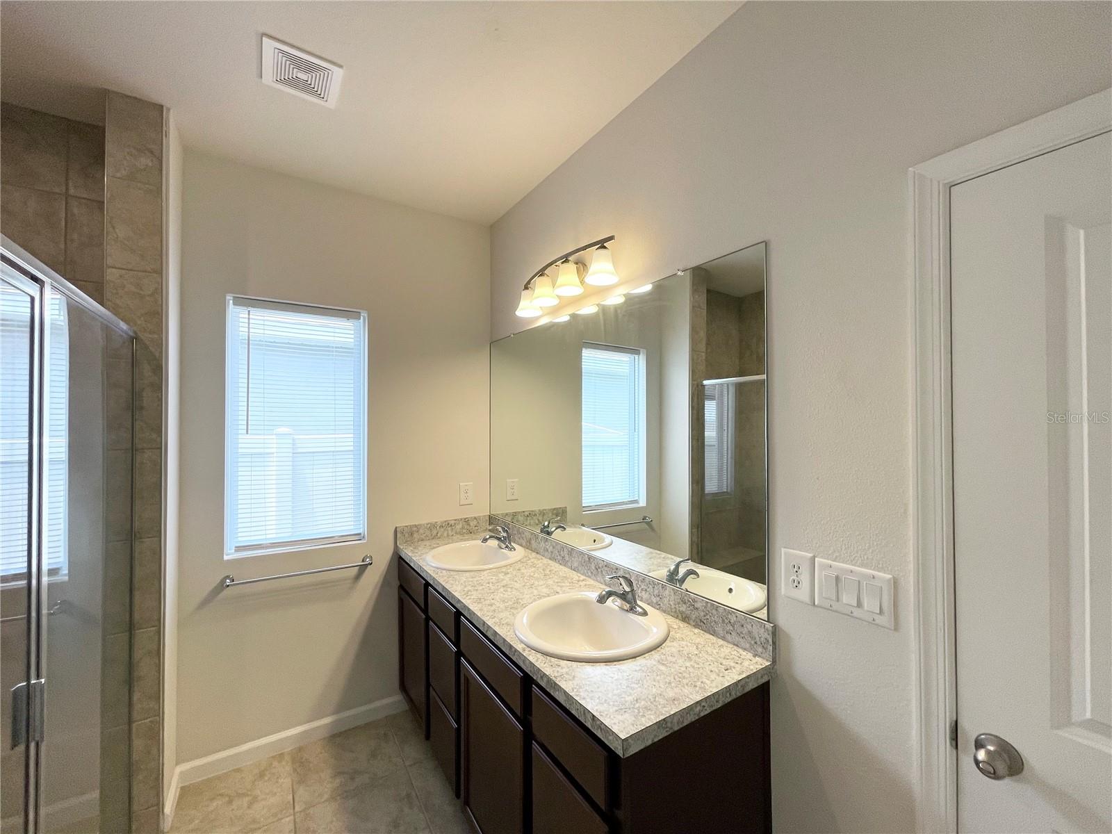 10668 Old Sycamore Loop Property Photo 19