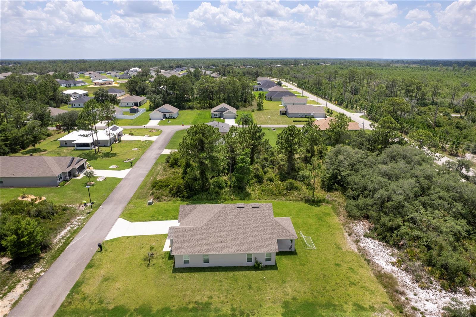 5236 Sue Dr Property Photo 3