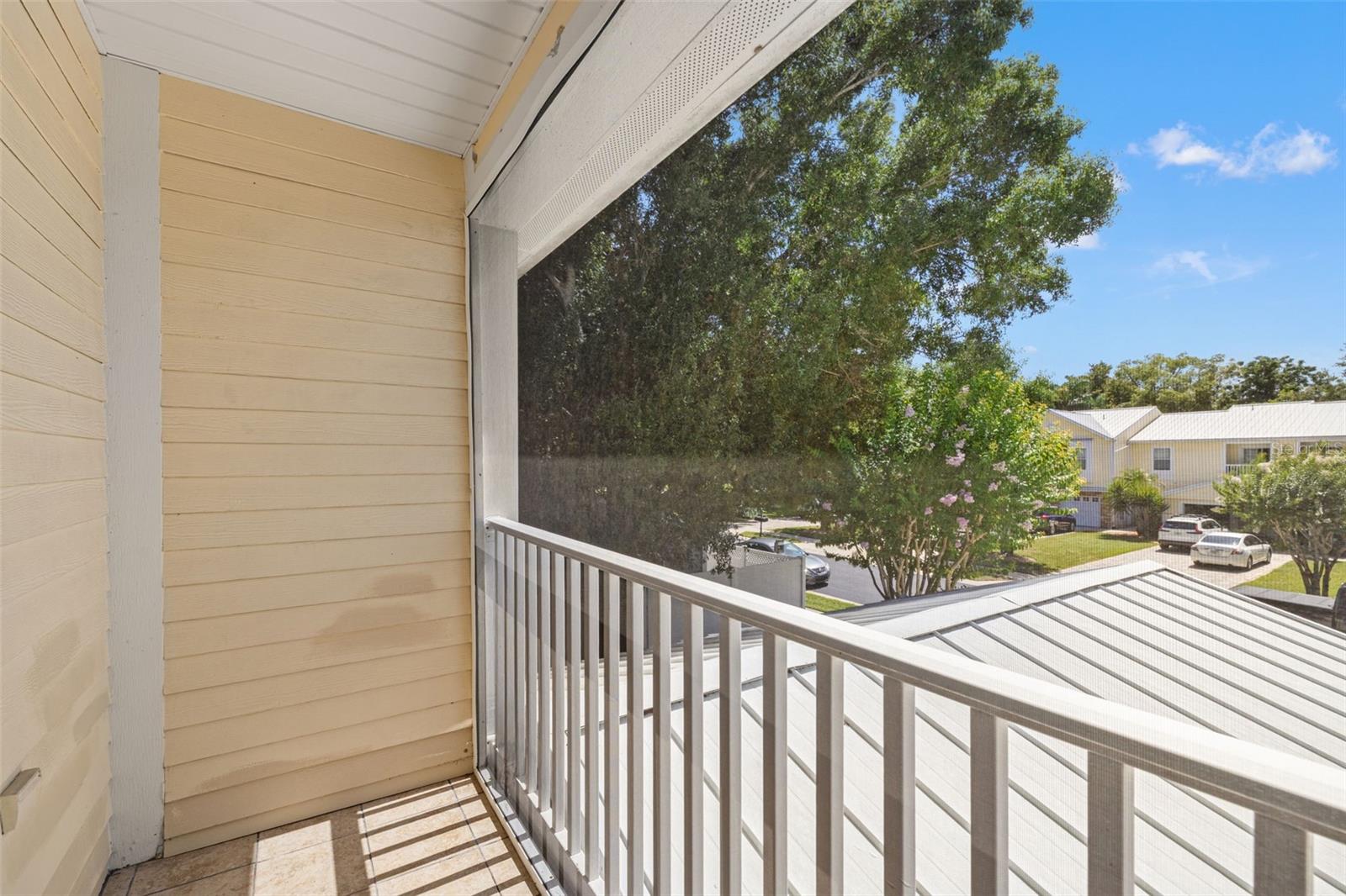 902 Woodbridge Ct Property Photo 37