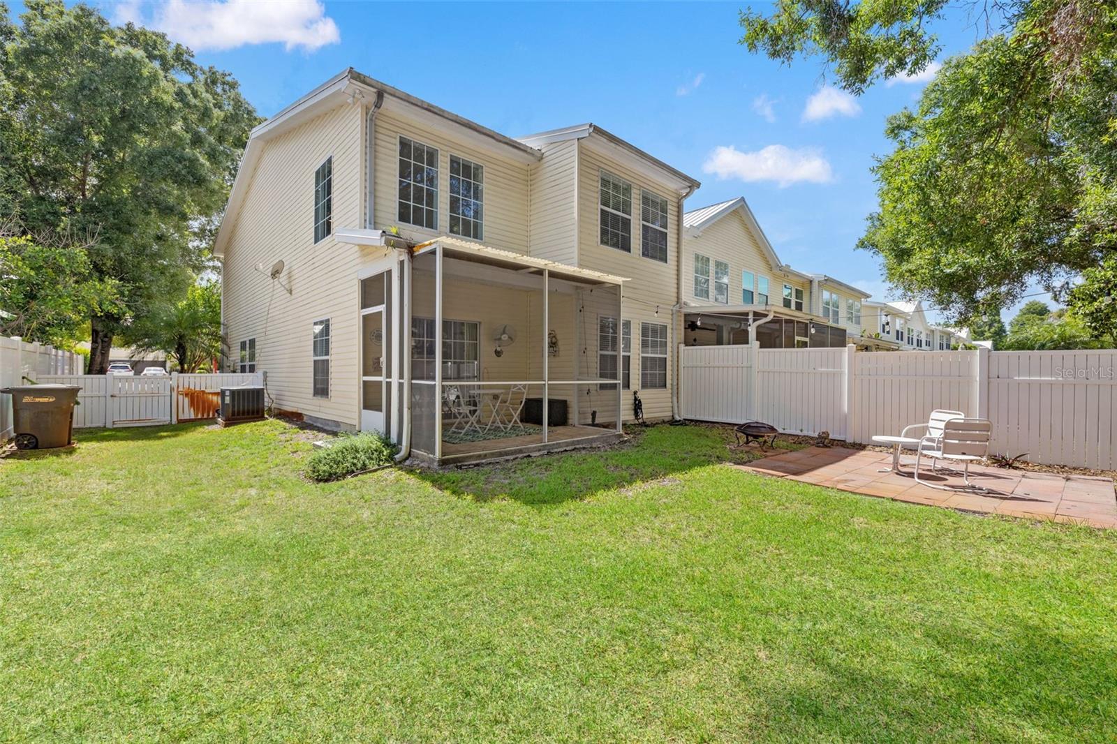 902 Woodbridge Ct Property Photo 47