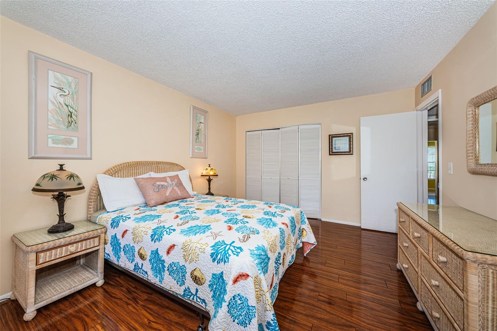 4700 Cove Cir #208 Property Photo 20