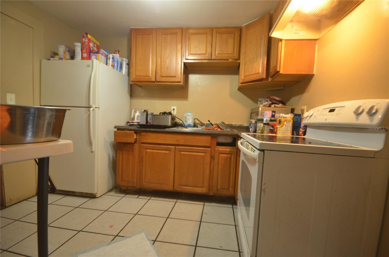 1607 E Nome St Property Photo 3
