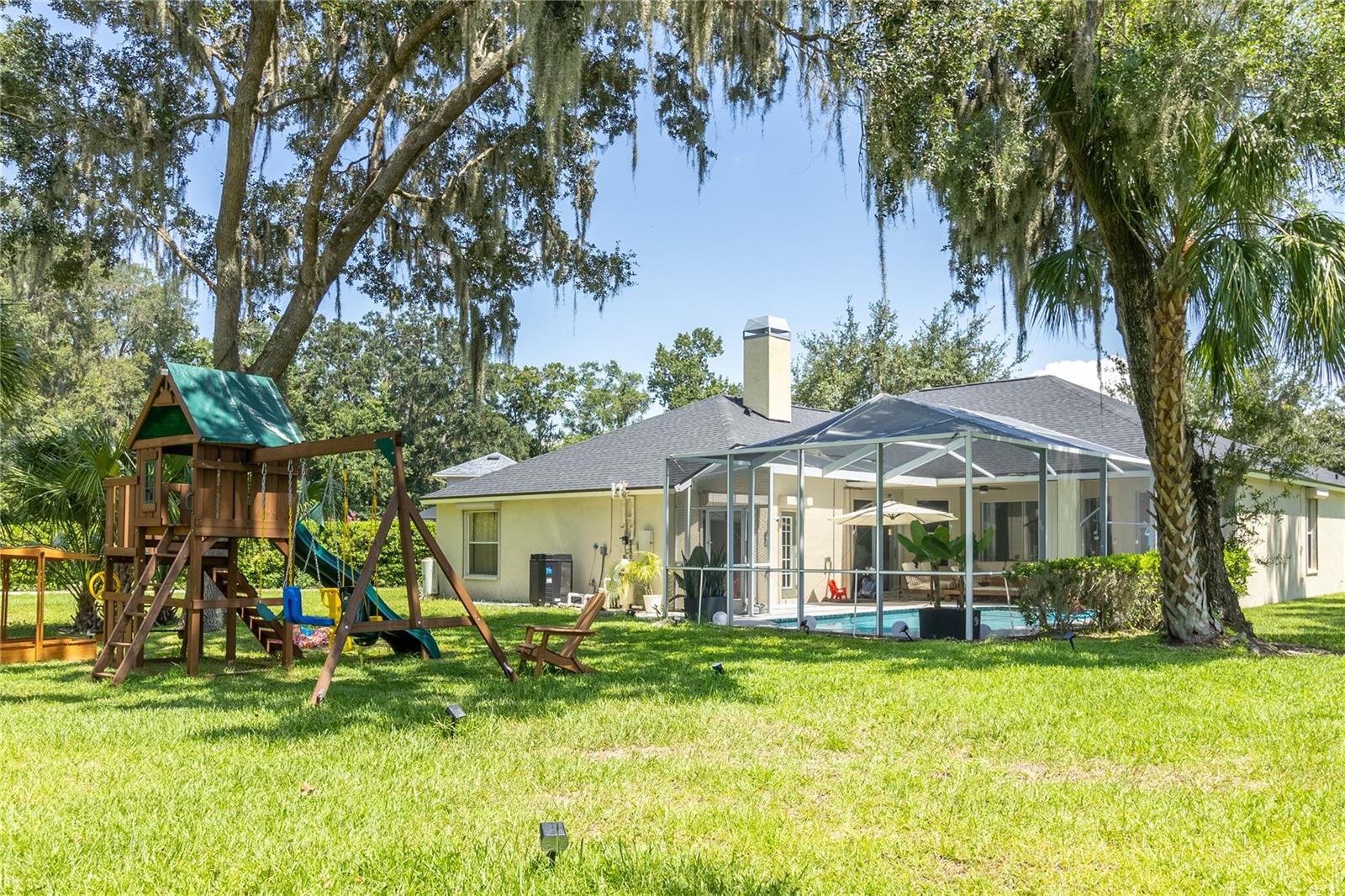 12526 River Birch Dr Property Photo 3