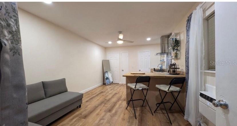 405 S Orion Ave Property Photo 5