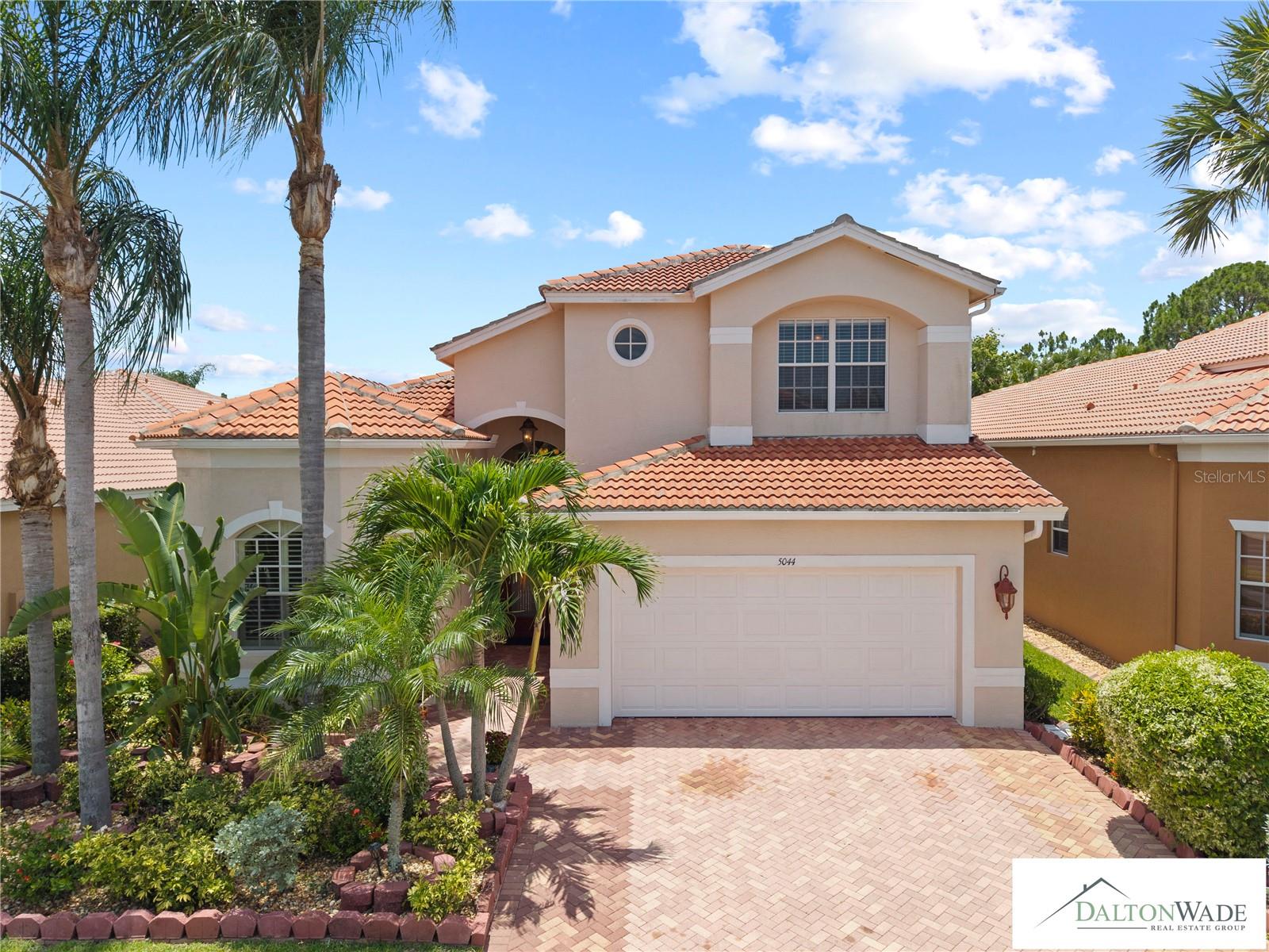 5044 SANDY BROOK CIR Property Photo 1