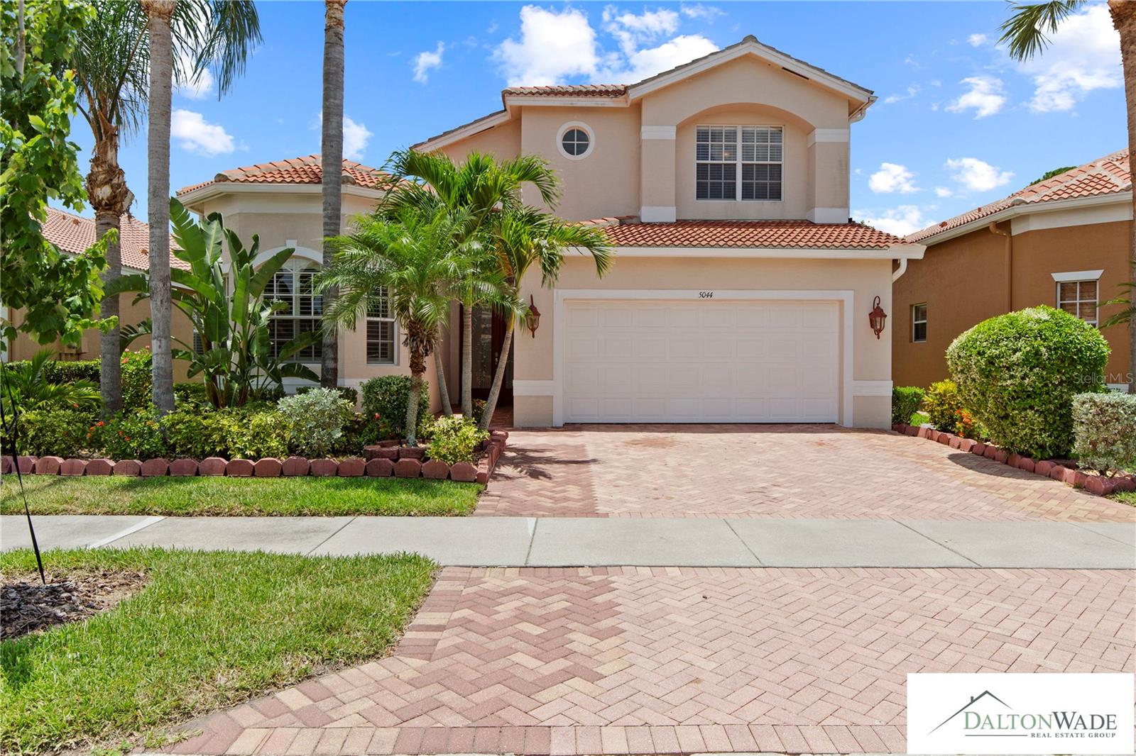 5044 Sandy Brook Cir Property Photo 4