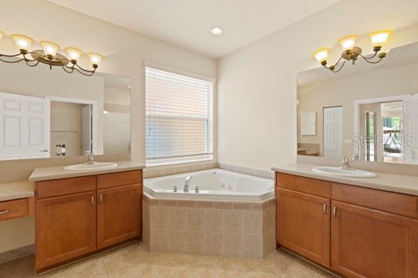 5044 Sandy Brook Cir Property Photo 20
