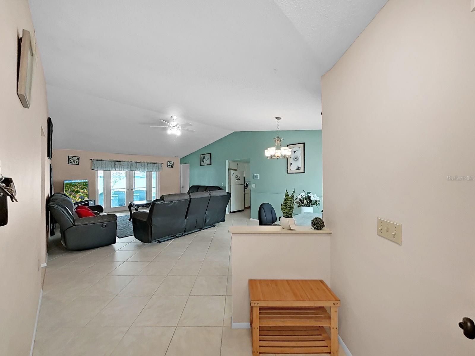 726 Stillview Cir Property Photo 11