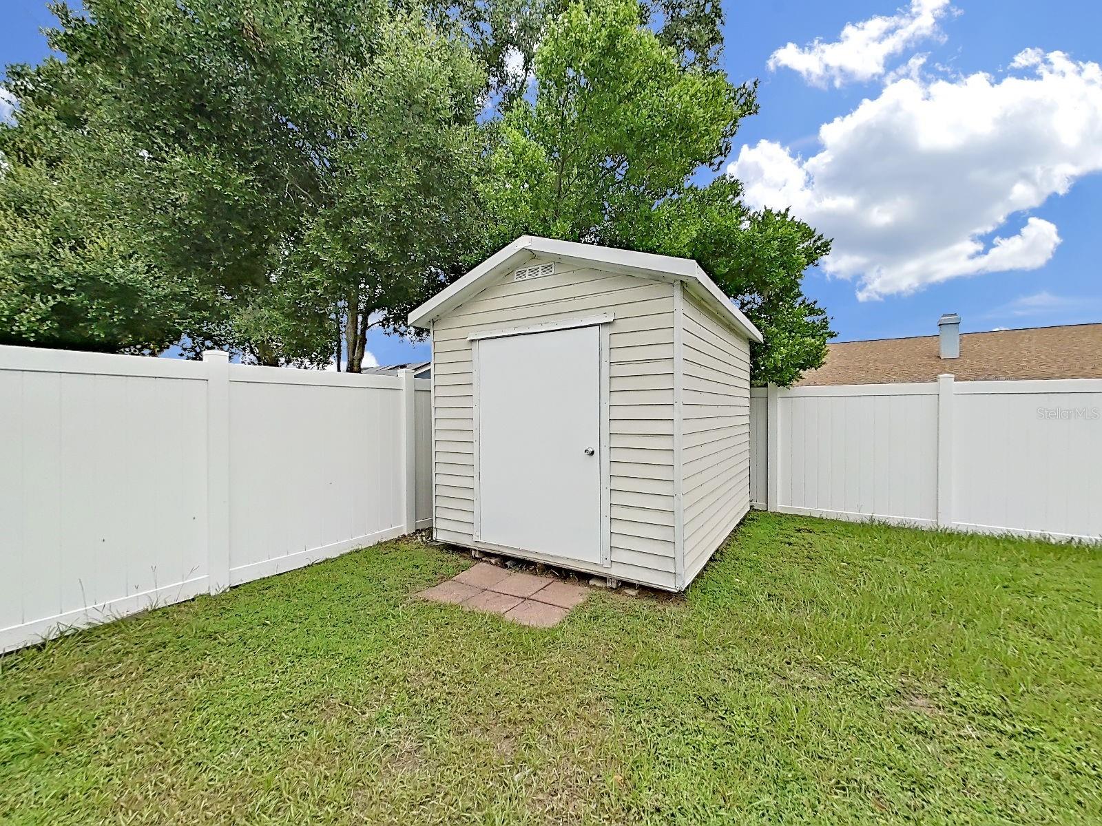 726 Stillview Cir Property Photo 42