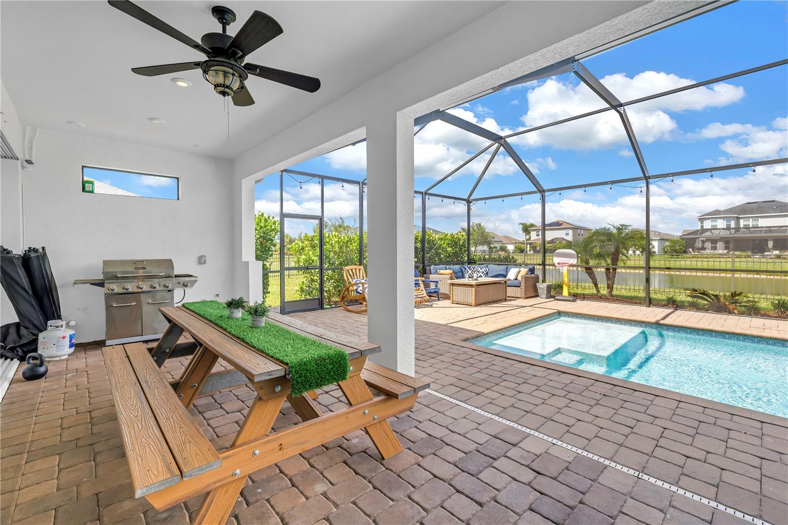 10108 Corriente Ct Property Photo 60