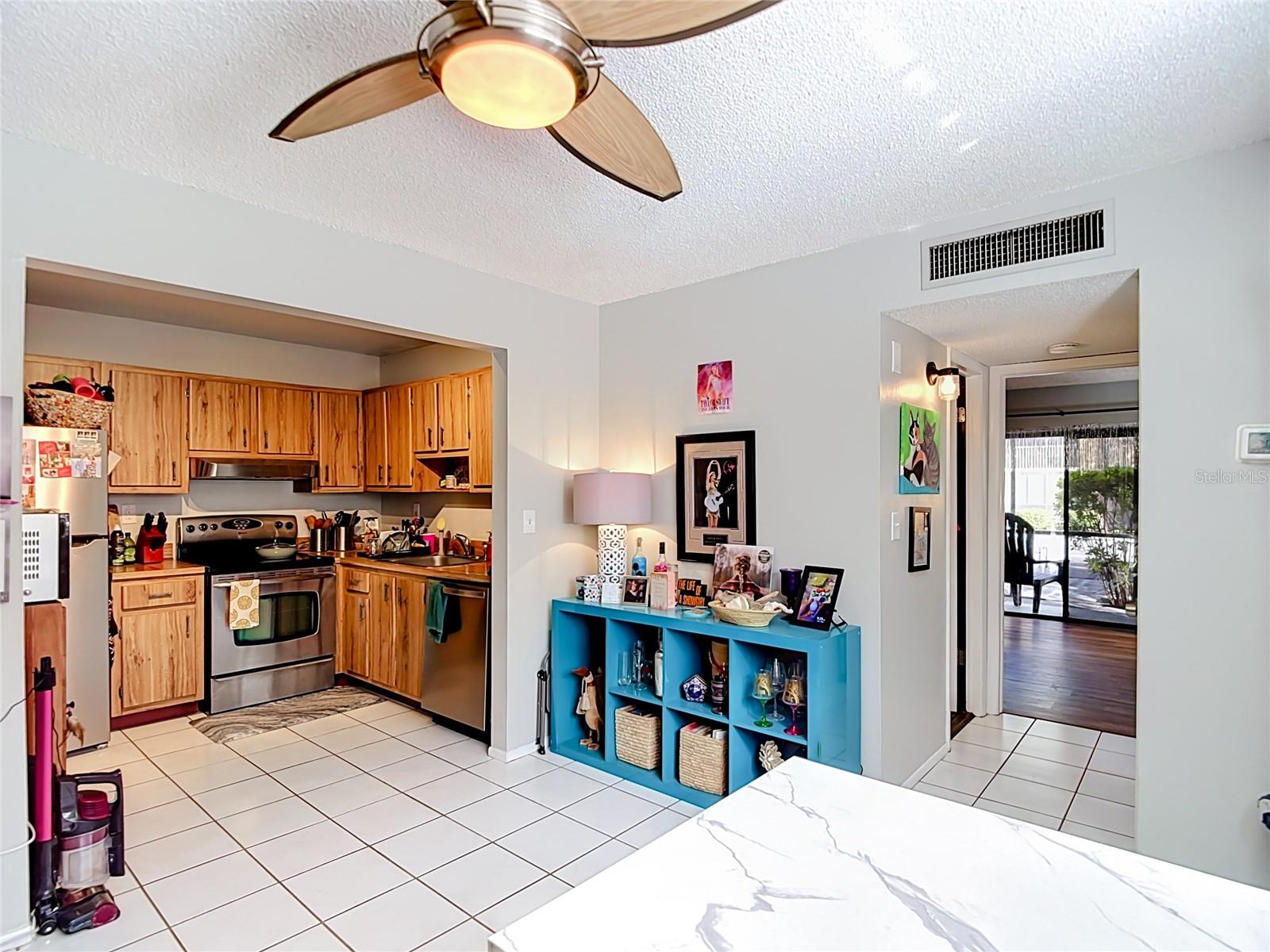 11805 Raintree Lake Ln #b Property Photo 11