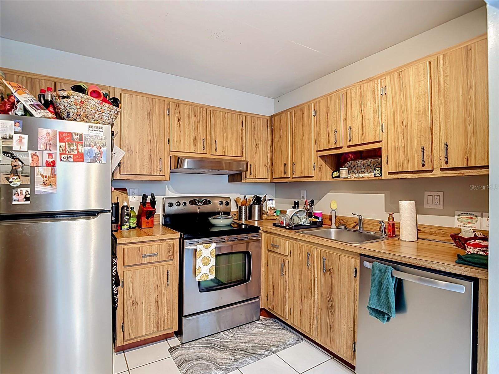 11805 Raintree Lake Ln #b Property Photo 17
