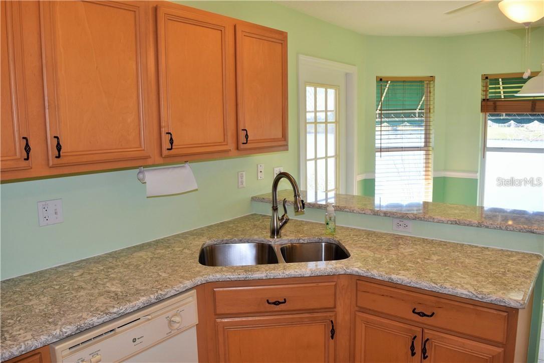 29530 Waggle Dr Property Photo 11