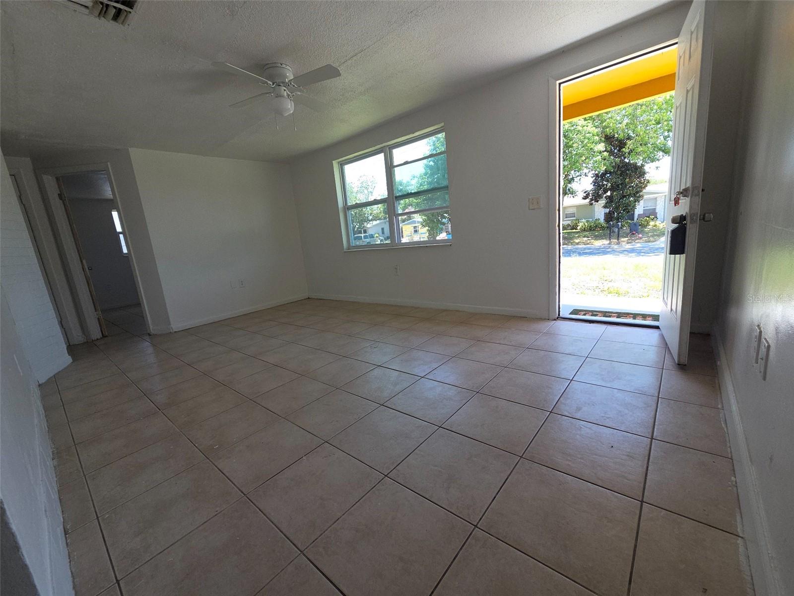 4645 Irene Loop Property Photo 4