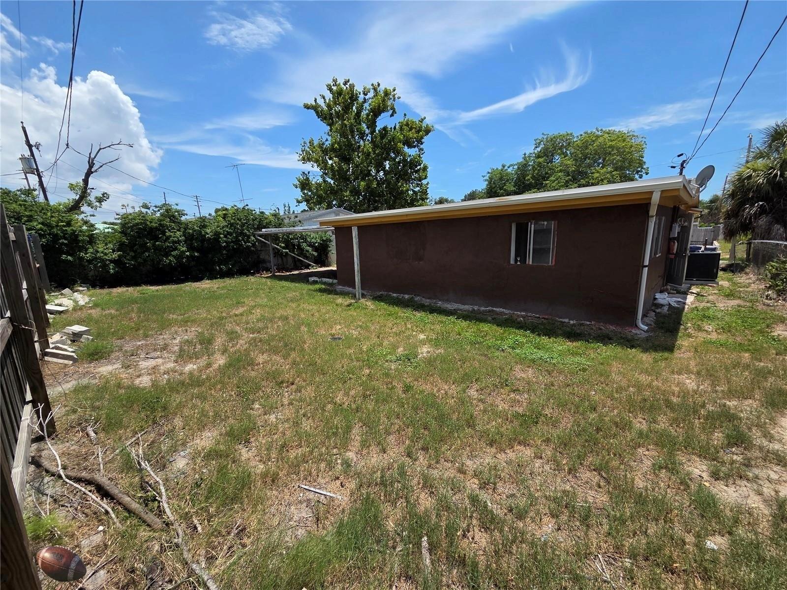 4645 Irene Loop Property Photo 17