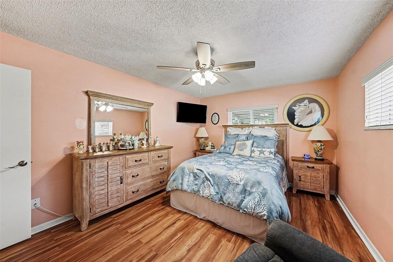1659 S Lake Ave #1 Property Photo 17