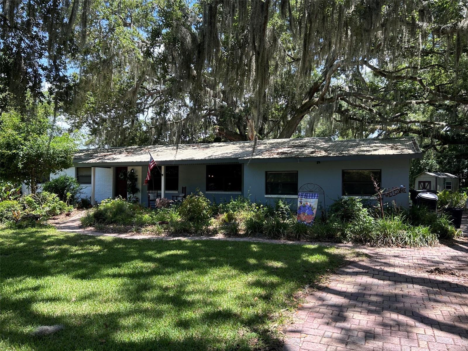 6005 DOC THOMPSON RD