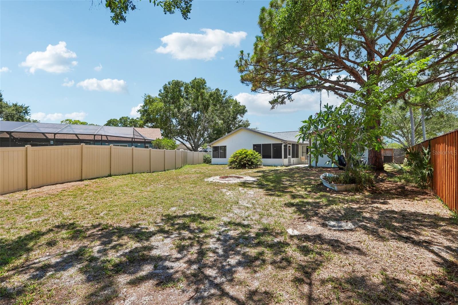 6805 Longpointe Way Property Photo 24