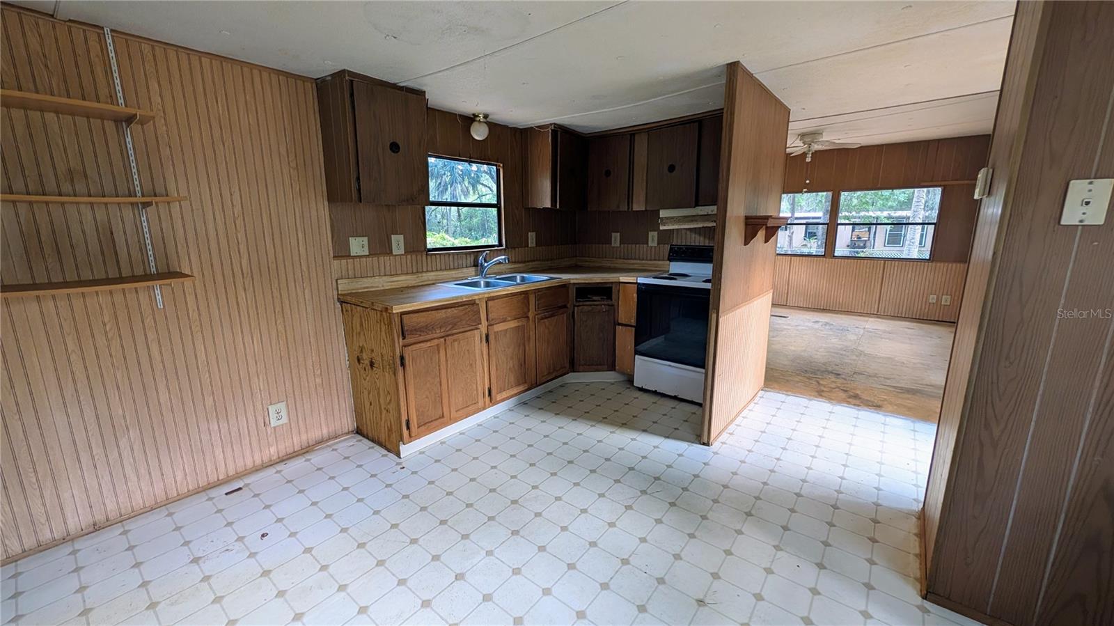 11310 W Yellow Oak Ln Property Photo 8