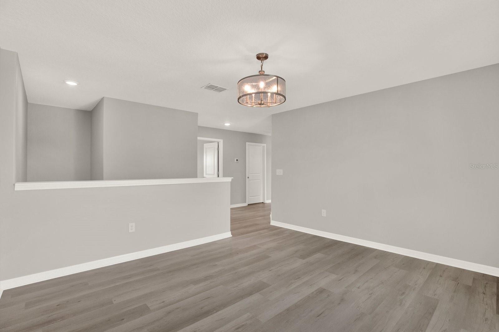 10109 Crested Fringe Dr Property Photo 5