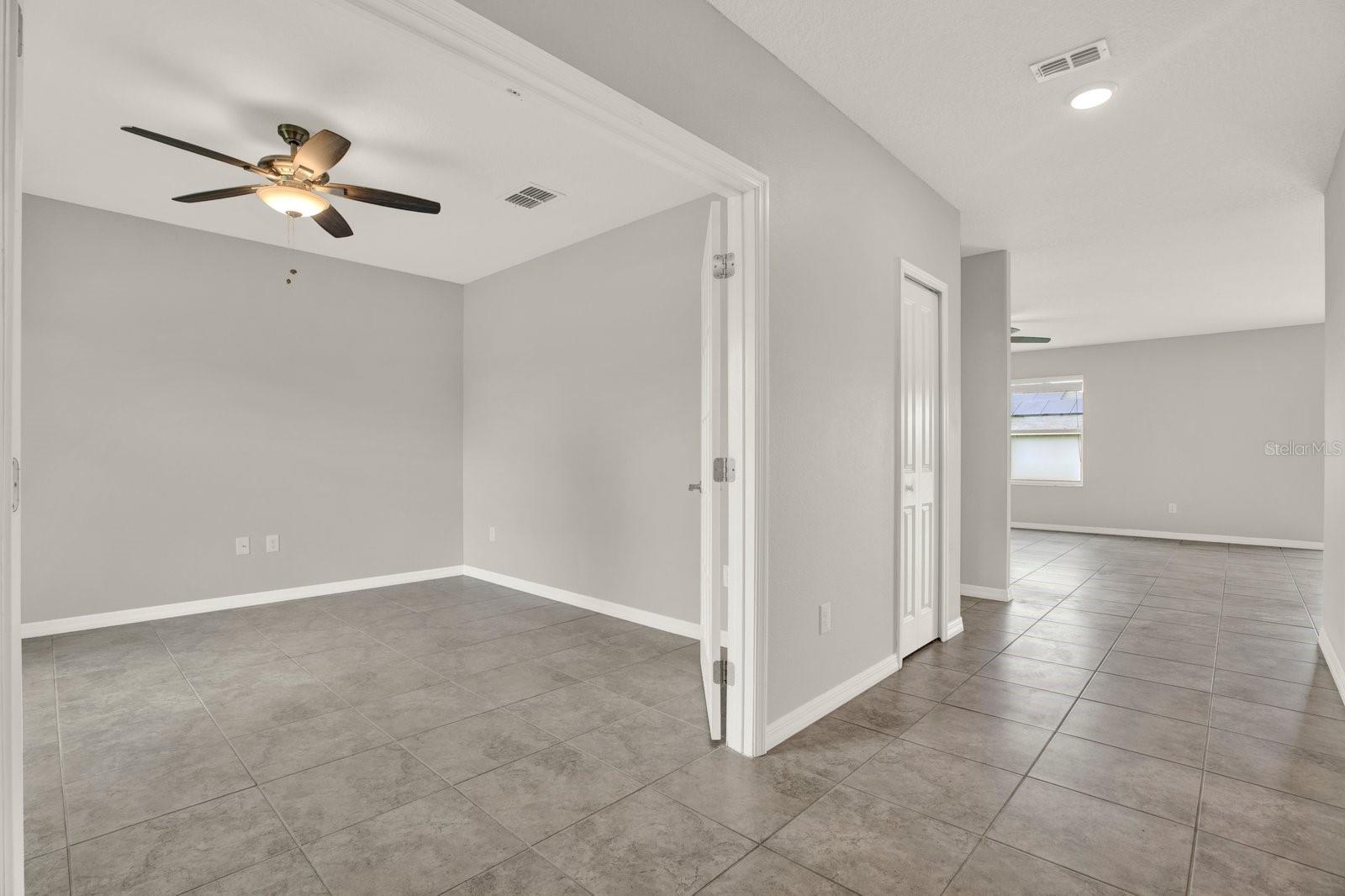 10109 Crested Fringe Dr Property Photo 15