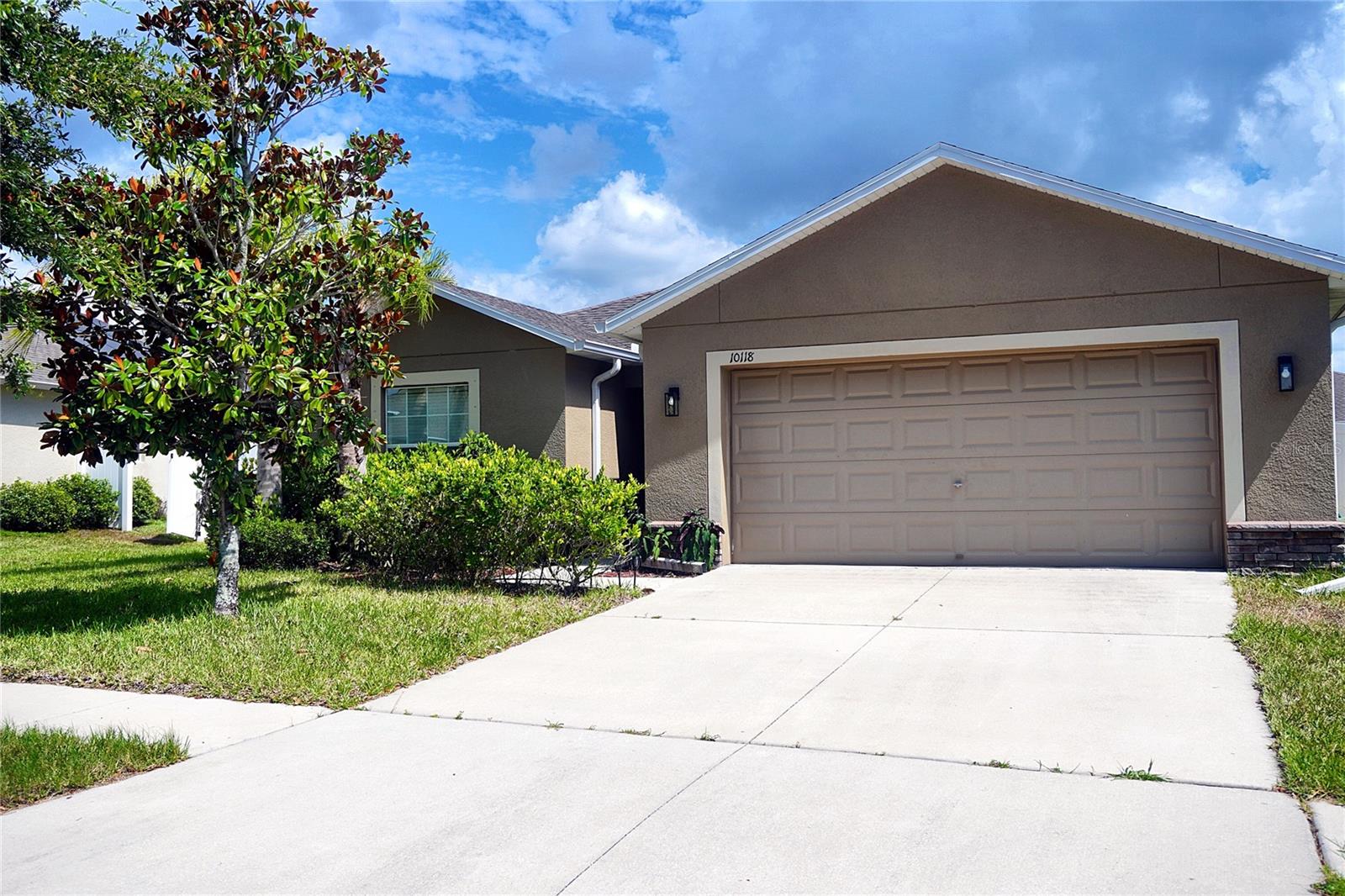10118 Penwood Way Property Photo 2