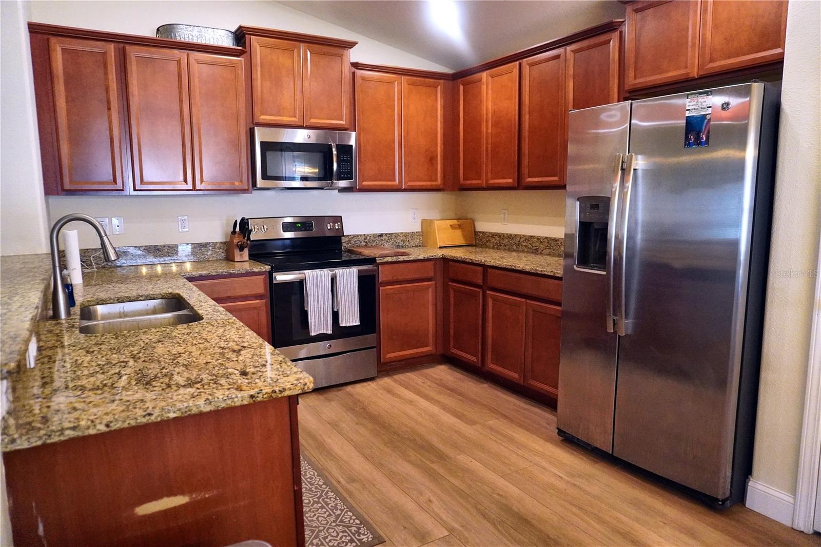 10118 Penwood Way Property Photo 11