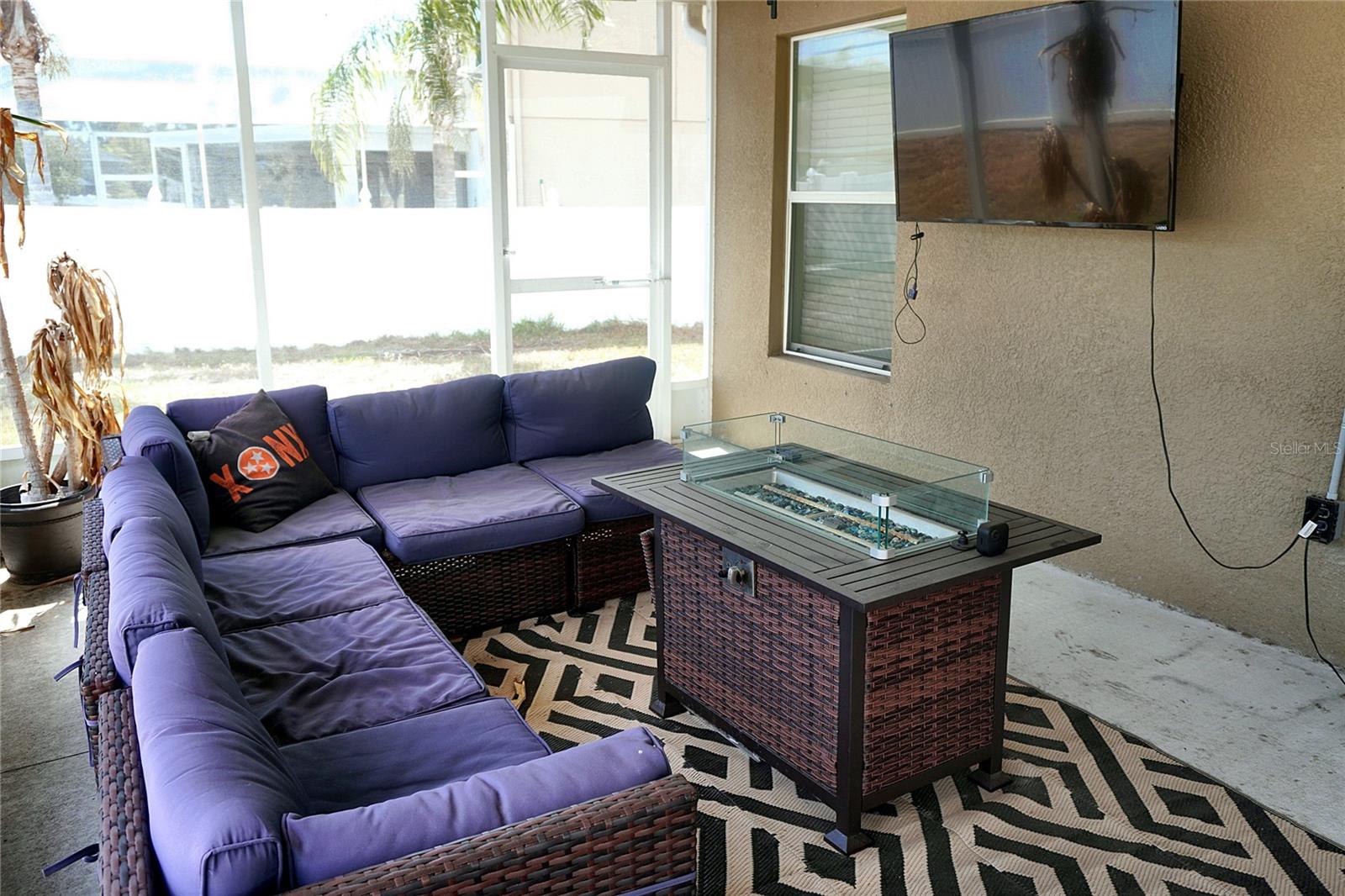 10118 Penwood Way Property Photo 27