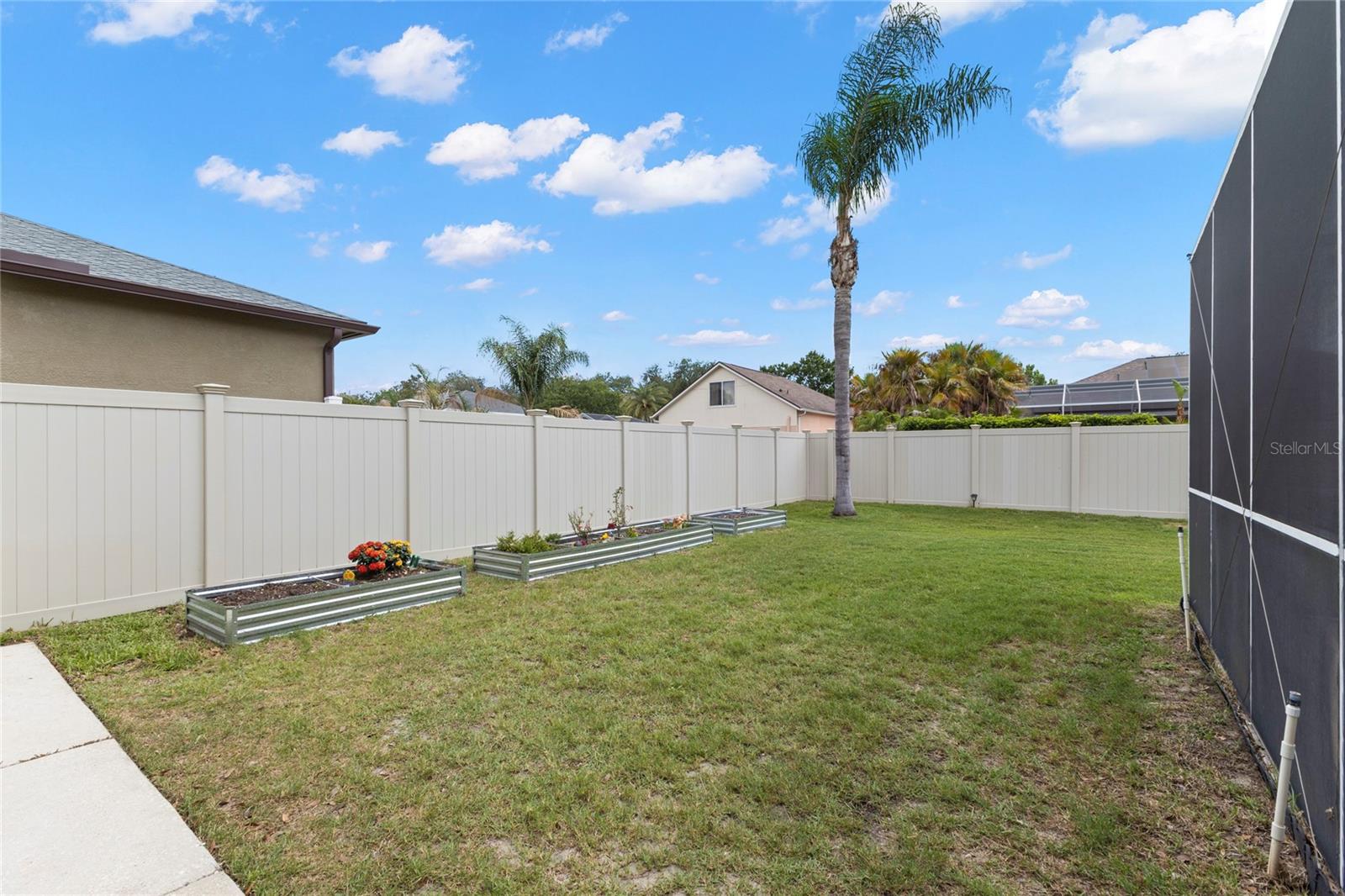4038 Lithia Ridge Blvd Property Photo 32