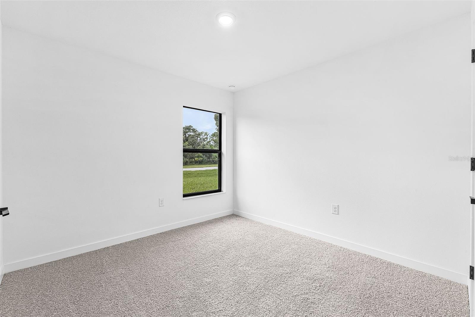 1447 Webster St Property Photo 11