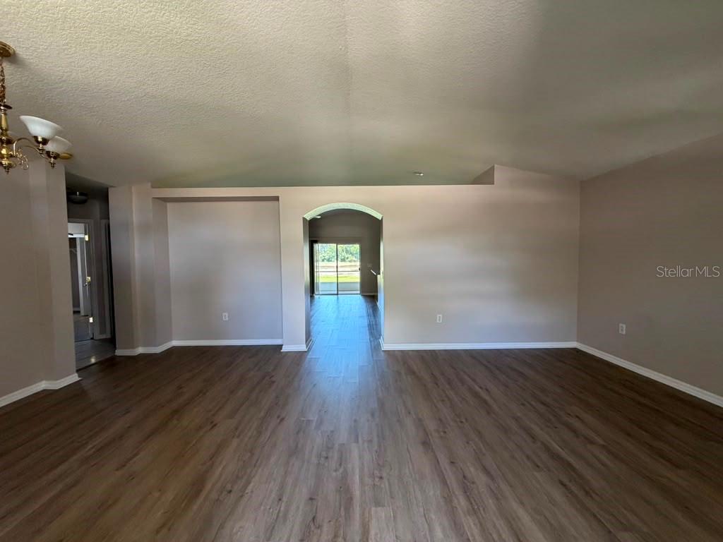 18014 Arbor Crest Dr Property Photo 13