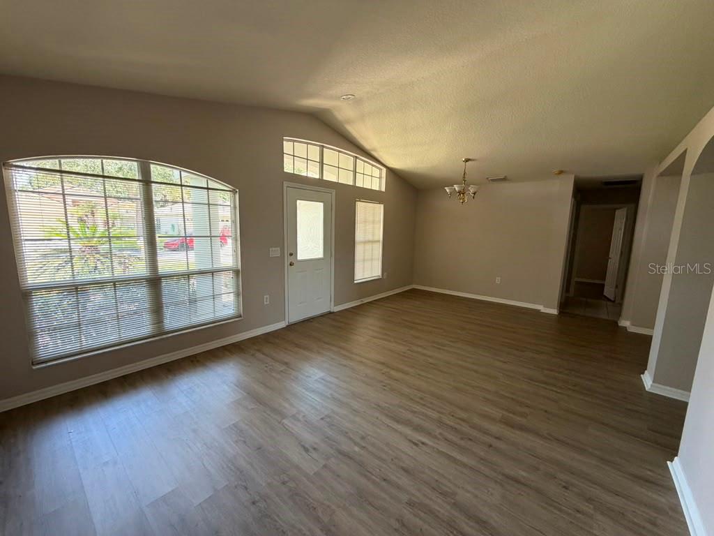 18014 Arbor Crest Dr Property Photo 22